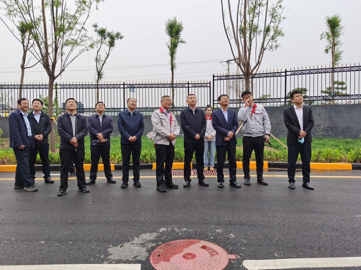 臨汾市委副書記、市長(zhǎng)王延峰蒞臨華翔集團(tuán)調(diào)研